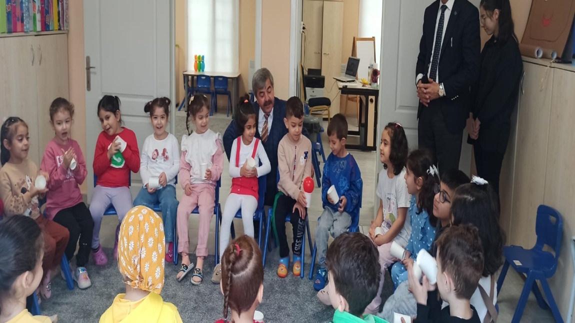 Arnavutköy İlçe Milli Eğitim Müdürümüz Sayın Hasip TURHAN'ın Okulumuza Ziyareti