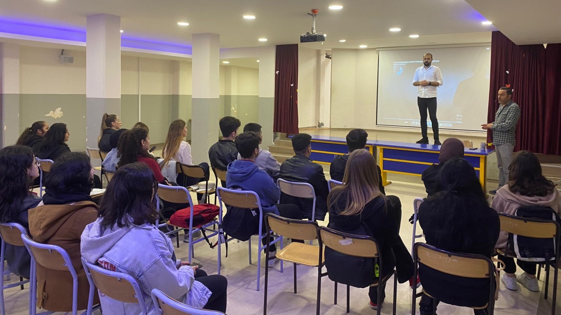 ''Özel Çocuklar Kardeşimizdir'' Projesi Kapsamında Arnavutköy Anadolu Lisesi Öğrencileri, Okulumuz Özel Eğitim Bölümünü Ziyaret Etti