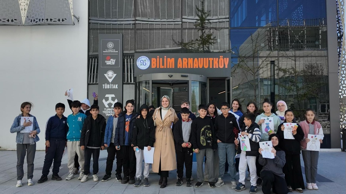 İlçemizde Faaliyet Göstermeye Başlayan Arnavutköy Bilim Merkezini 7. Sınıf öğrencilerimizle ziyarette bulunduk.